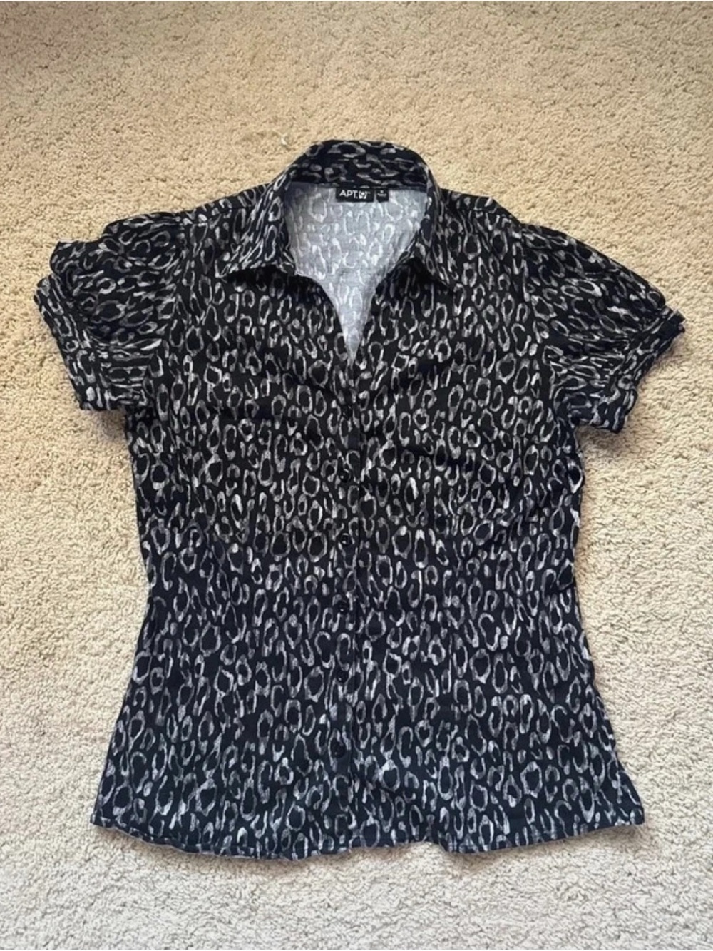 Apt. 9 Black and Gray Animal-Print Button-Up Blouse